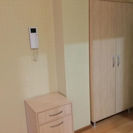 Nina'S Apartment On Gorgasali Μπατούμι Εξωτερικό φωτογραφία