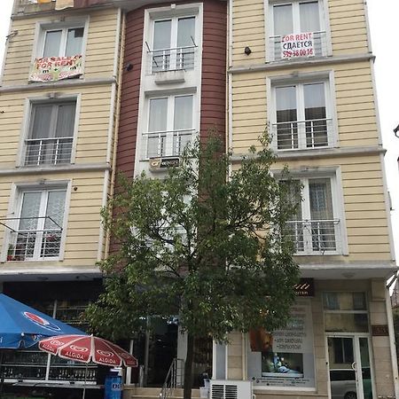 Nina'S Apartment On Gorgasali Μπατούμι Εξωτερικό φωτογραφία