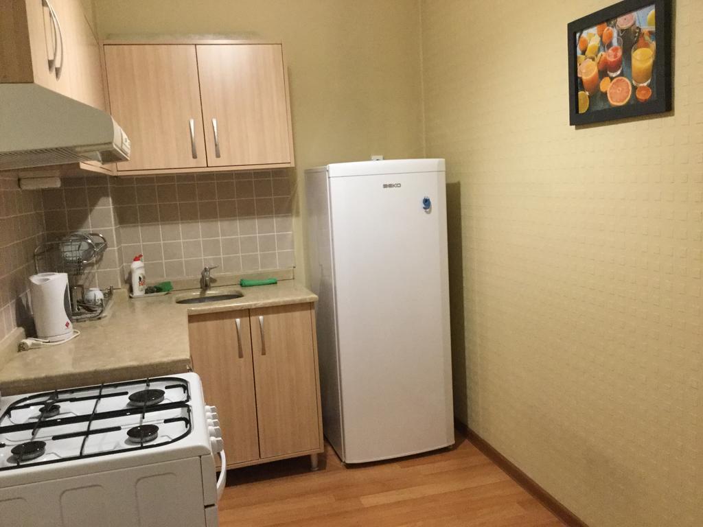 Nina'S Apartment On Gorgasali Μπατούμι Εξωτερικό φωτογραφία